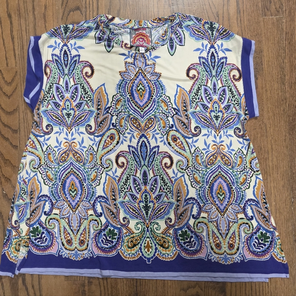Johnny Was THE JANIE FAVORITE CREW NECK DRAPED TEE - Picture 4 of 6